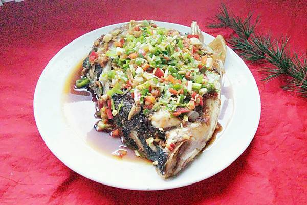 红烧胖鱼头的做法图解17
