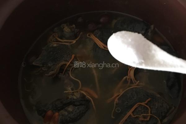 虫草花乌鸡汤的做法图解8
