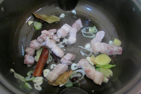 响铃红烧肉的做法图解3