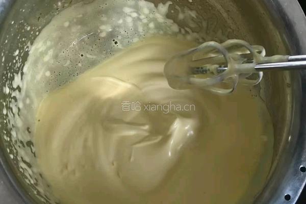 最简单易学的杯子蛋糕的做法图解2