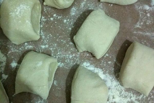 豆沙馅包子的做法图解7