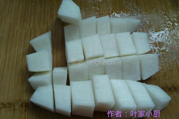 白萝卜大骨汤的做法图解2