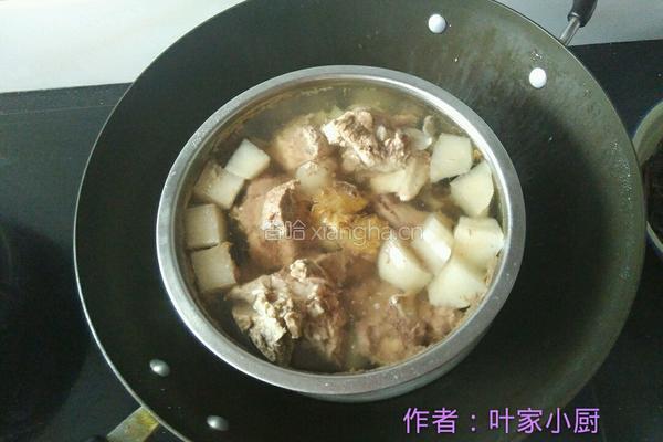 白萝卜大骨汤的做法图解8