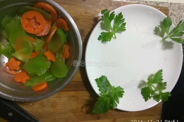 凉拌莴笋的做法图解4