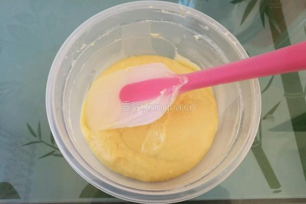 6寸戚风蛋糕的做法图解5