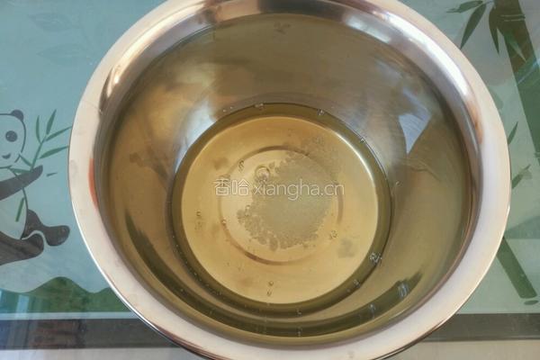 6寸戚风蛋糕的做法图解6