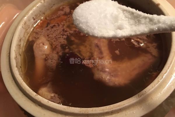 阿胶鸽子汤的做法图解5