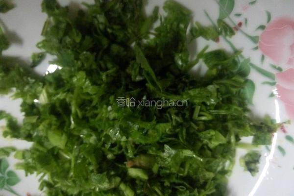 萝卜丝拌香菜的做法图解2