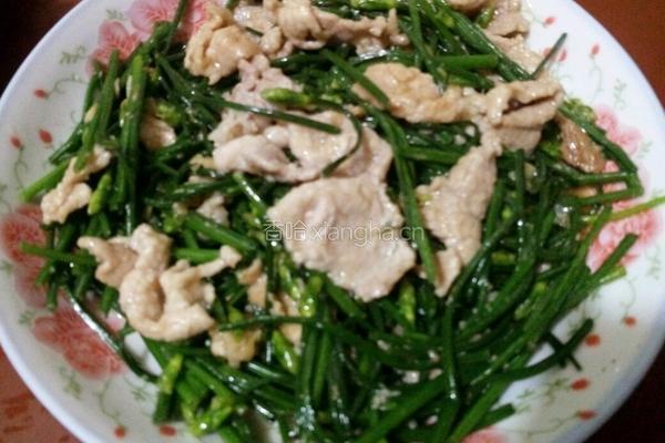 韭菜花炒肉片的做法图解5