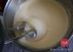 橙味奶油水果杯子蛋糕的做法图解6