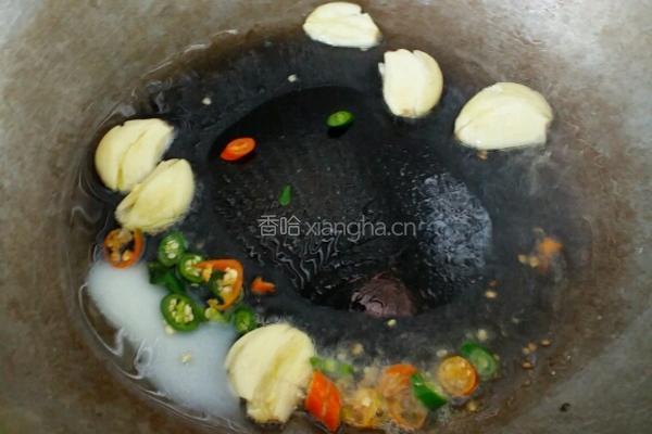 青椒巴西菇的做法图解5