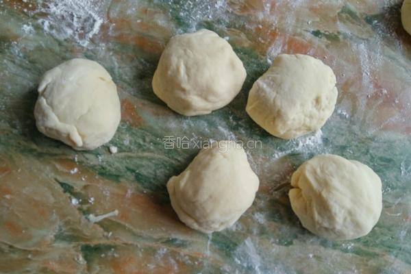 豆沙面包的做法图解8