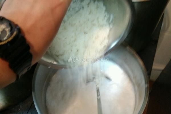 椰汁雪耳糕的做法图解5