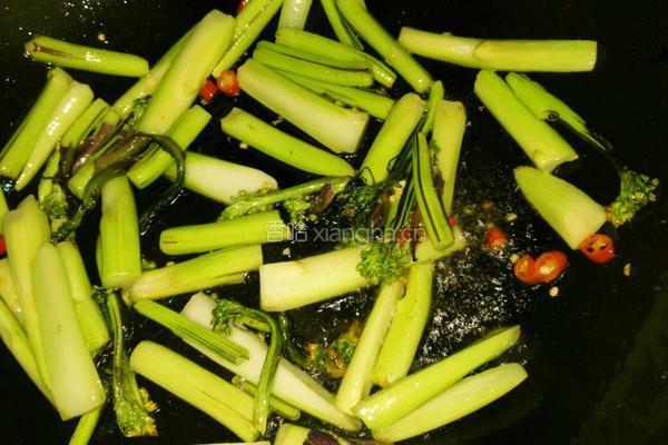 炒菜苔的做法图解6