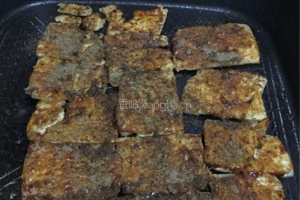 铁板豆腐的做法图解3