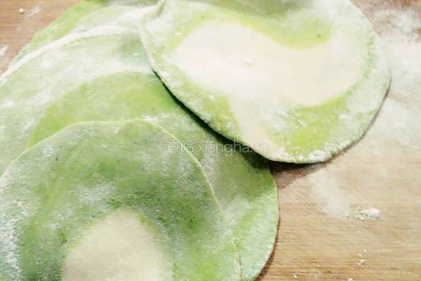 翡翠白菜蒸饺的做法图解18
