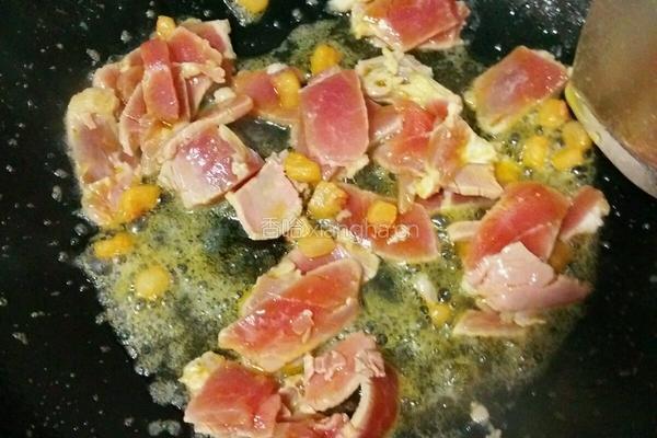 蒜苔炒咸肉的做法图解4