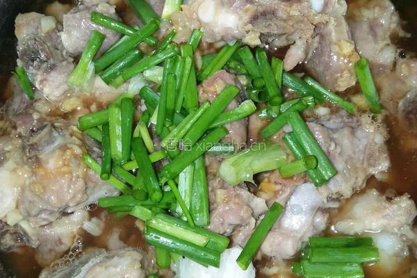 海鲜菇蒸排骨的做法图解5