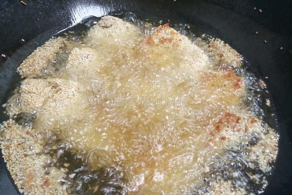 酥炸鱼块的做法图解3