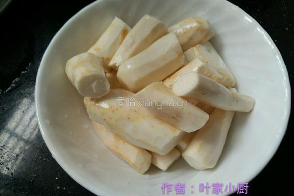 淮山煲鱿鱼的做法图解1
