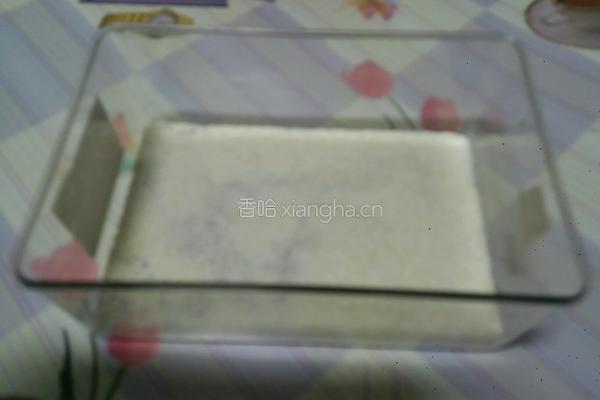 椰香牛奶小方的做法图解2