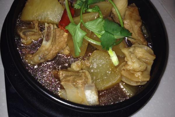 家常羊肉萝卜汤