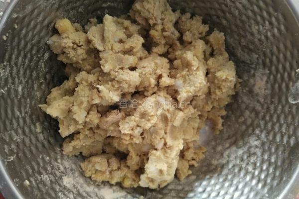 香蕉红薯饼的做法图解2