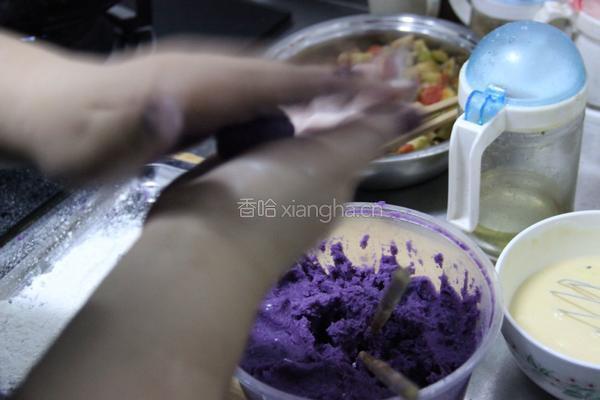 炸紫薯球的做法图解3
