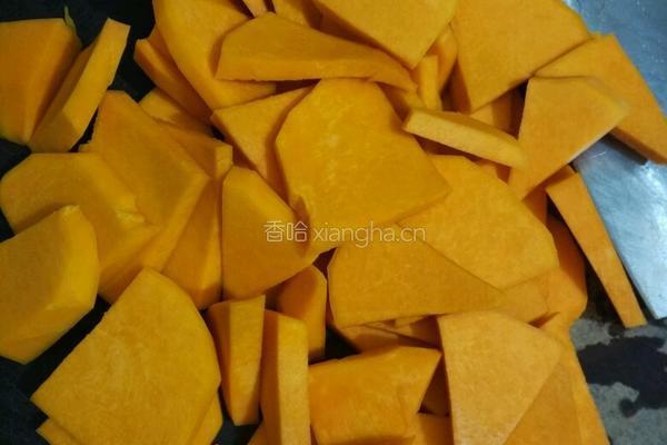 南瓜糯米饼的做法图解1