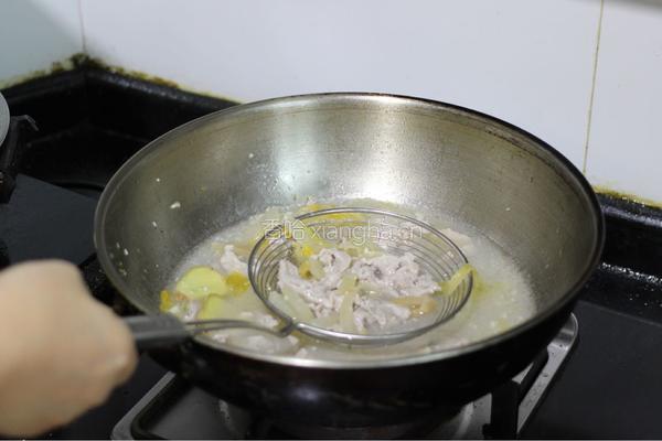 酸菜肉片的做法图解9