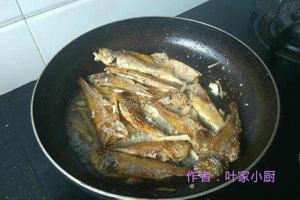 干煎小黄鱼的做法图解7