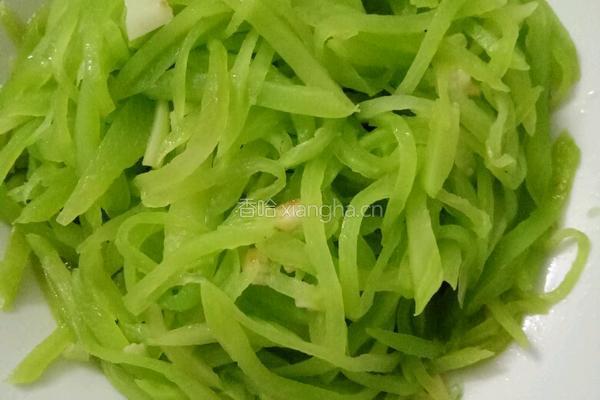 清炒莴笋丝
