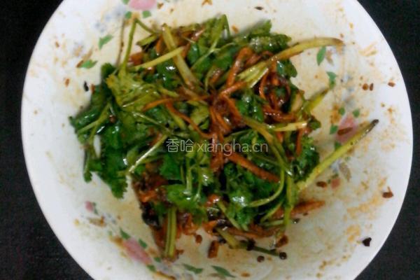 胡萝卜拌香菜的做法图解8