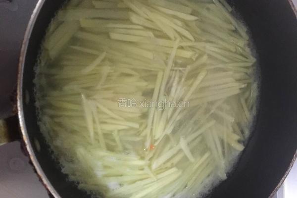 凉拌土豆丝的做法图解2