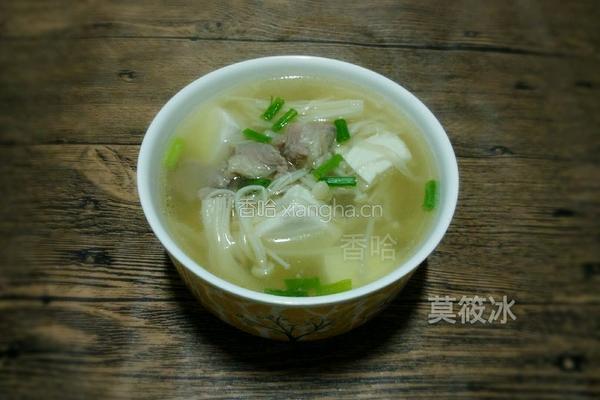 金针菇瘦肉豆腐汤的做法图解8