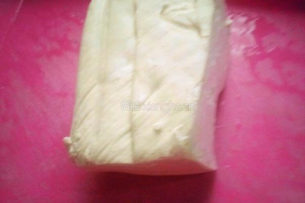 浇汁豆腐的做法图解1
