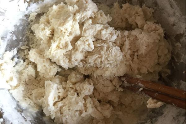玫瑰腐乳葱花烫面饼的做法图解2