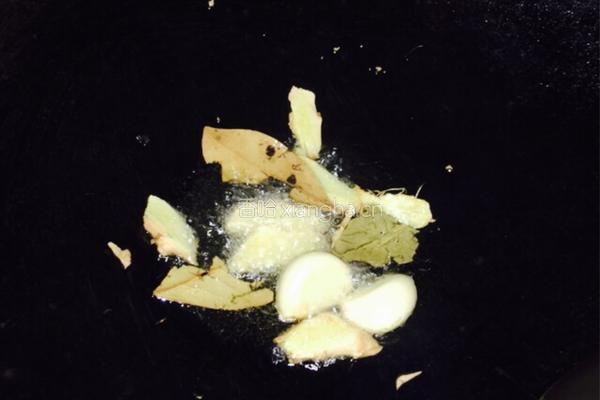 黑腐竹红烧肉的做法图解5