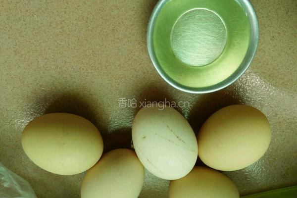 红豆戚风蛋糕的做法图解1