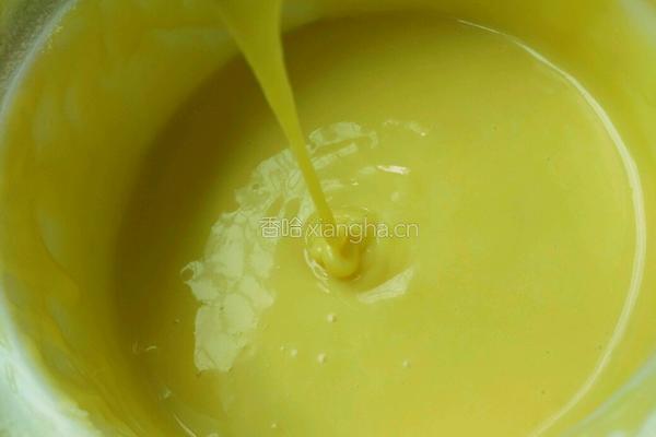 红豆戚风蛋糕的做法图解12