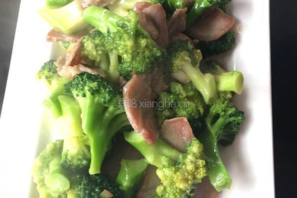 腊肉炒西兰花的做法图解5