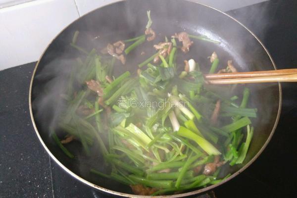 芹菜肉丝的做法图解7
