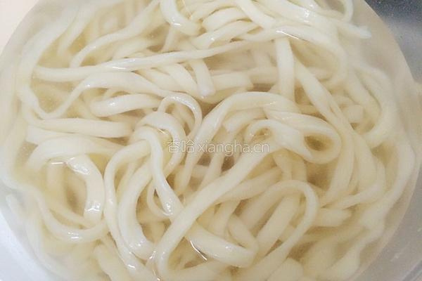 炒面的做法图解1