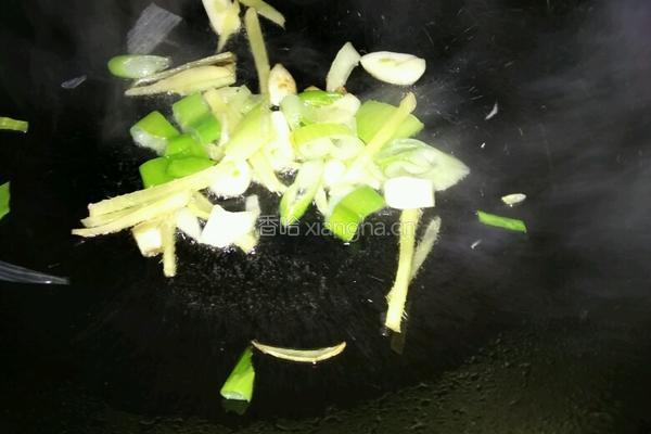 山药炒木耳的做法图解5