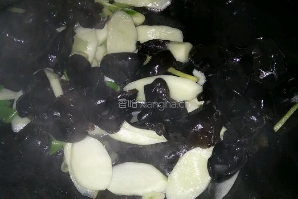 山药炒木耳的做法图解6