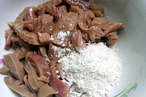 泡菜炒腰花的做法图解5