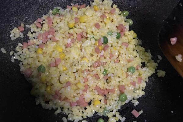黄金蛋炒饭的做法图解7