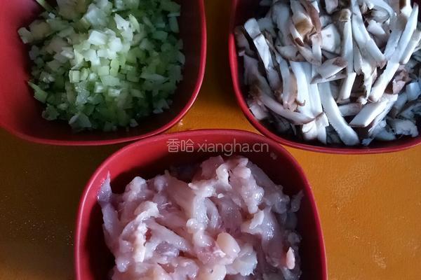香菇鸡丝饭的做法图解3