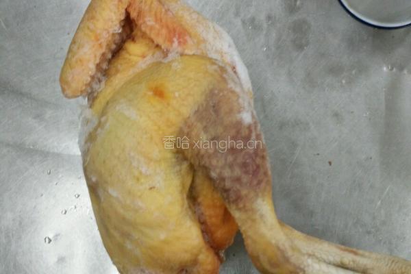 鱿鱼炖鸡的做法图解1