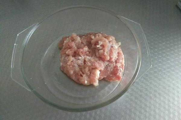 黑胡椒胡萝卜猪肉饼的做法图解2